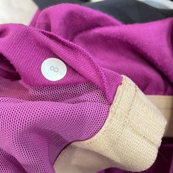 Lululemon tank top scoop neck - Picture 7 of 8